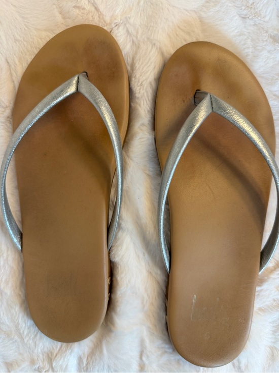 beek Shoes - Beek Sunbeam sandals in silver, size 5